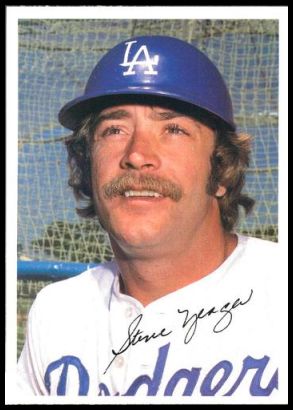 12 Steve Yeager
